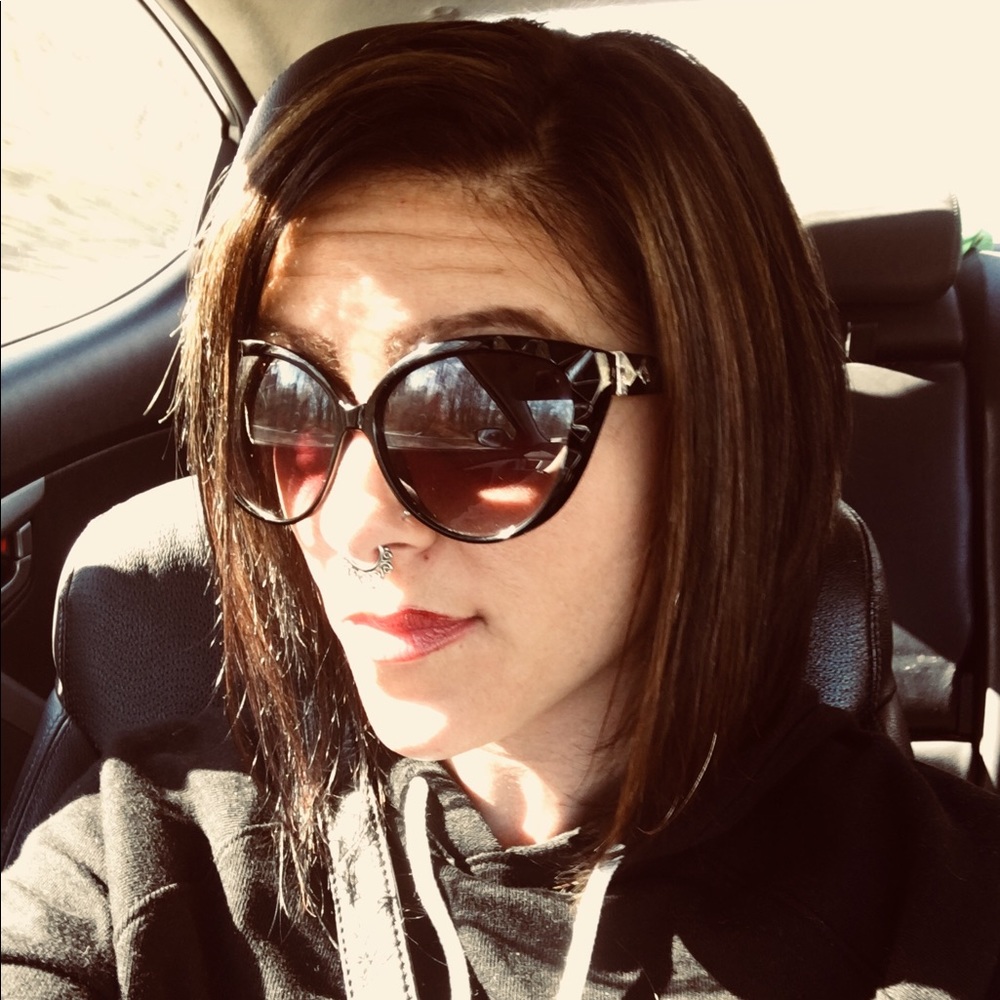 Meet your Posher, Kristen